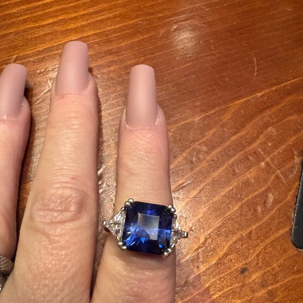 Dominique Sterling sliver Blue Sapphire cc size 6 Ring
